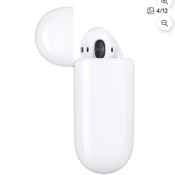 NWT AirPods With Wireless Charging Case White - Picture 4 of 11